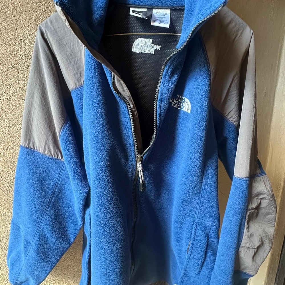 The North Face Gore Windstopper Men's Blue Fleece and Gray Nylon Zip-Up Jacket M